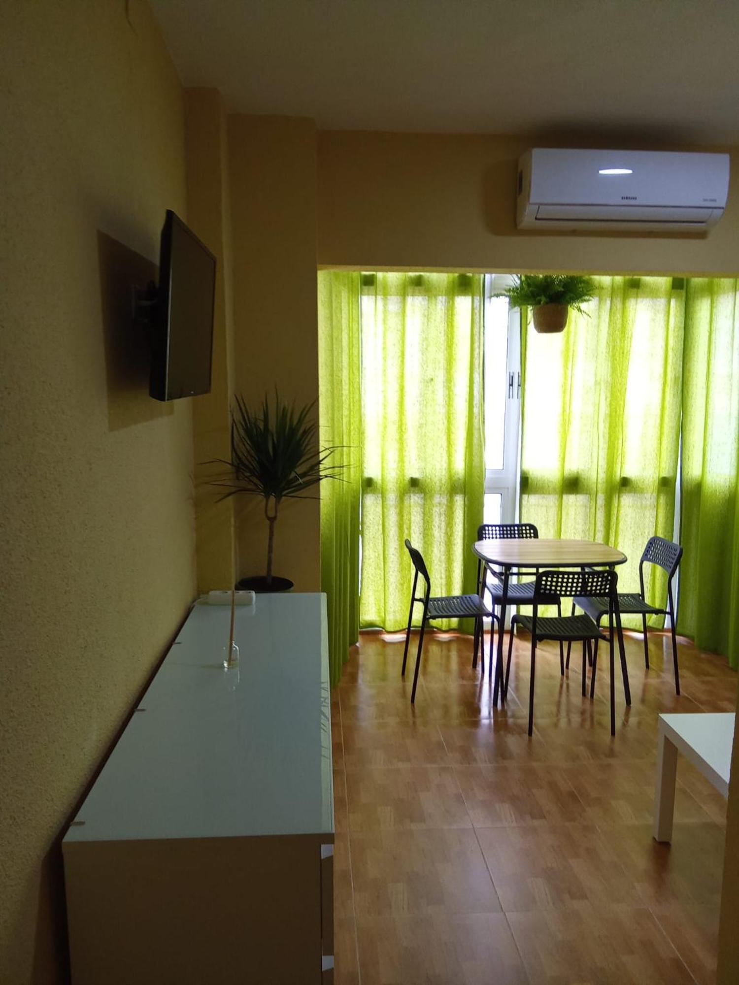 Suena Paco Apartment ตอร์เรโมลิโนส ภายนอก รูปภาพ
